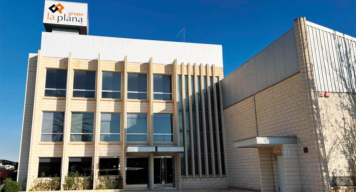 Grupo La Plana se involucra en un proyecto de voluntariado de la Fundació Novessendes