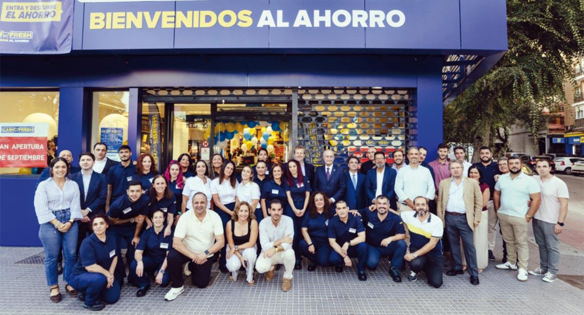 Grupo MAS invertirá 10 millones en transformar 20 tiendas de Maskom en Málaga