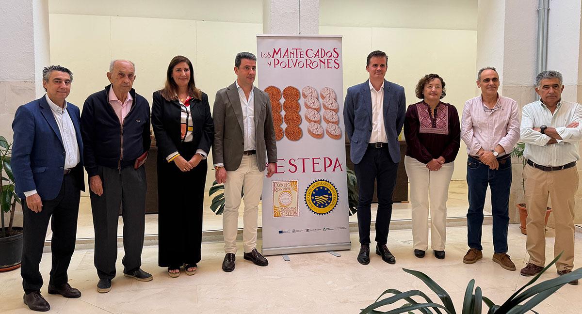 Apertura de la exposición Sabor a nostalgia, de la IGP de Estepa