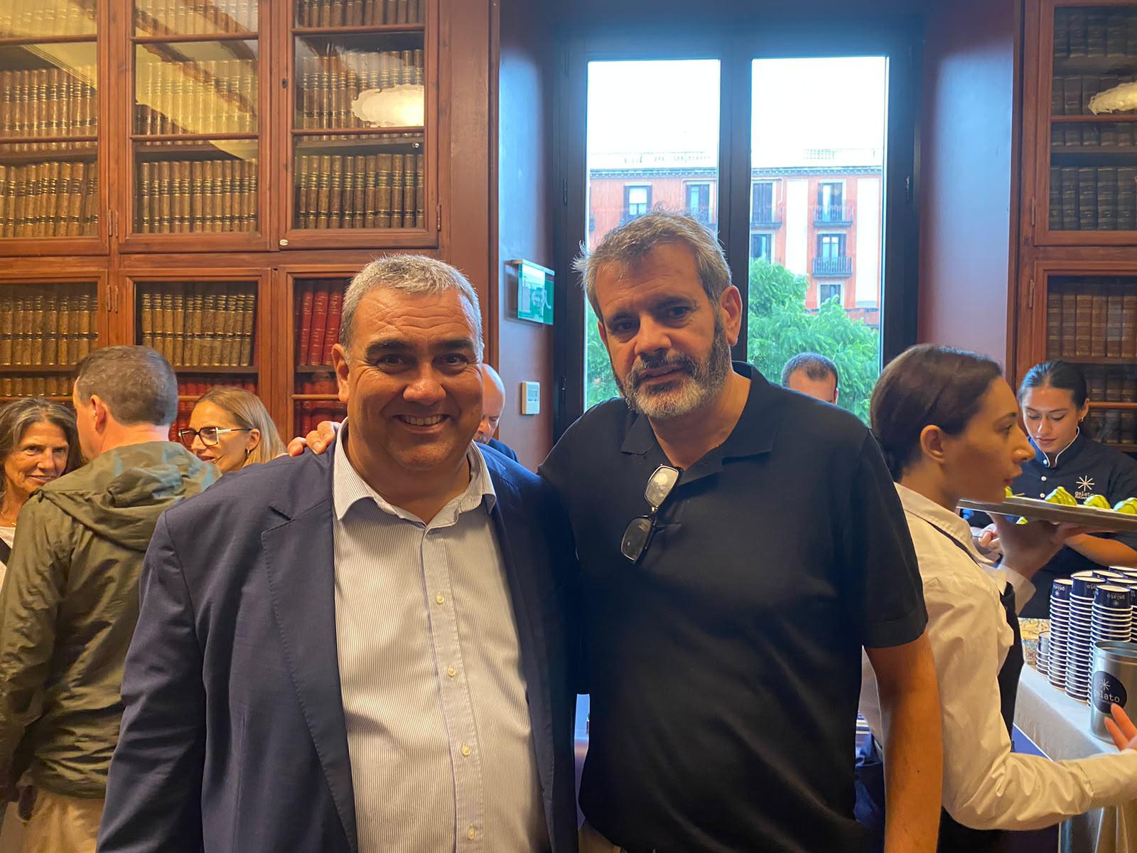 Ángel Velasco con Xavi Pons, CEO de Idilia