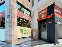 Veritas abre dos nuevos supermercados en Donostia y Marbella