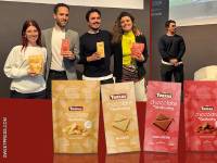 Presentación Chocolates Torras x Realfooding: Carlos Ríos, fundador de Realfooding y Oriol Pla, Marketing Head de Chocolates Torras