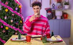 Fini y <i>Lacasitos</i> lanzan el spot de su turrón “que nadie había imaginado, pero todos terminarán queriendo”