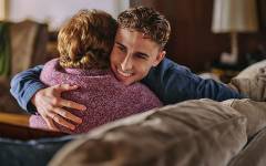 <i>Milka </i>pone en valor a los abuelos como pilares emocionales en su nueva campaña junto a LALIGA