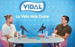 Vidal Golosinas recibe la Placa de Plata de YouTube