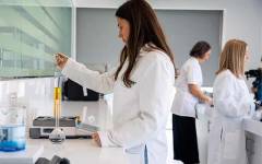 GNT amplía su red mundial de laboratorios con una nueva instalación en Dubái