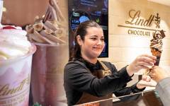 Lindt impulsa el consumo del chocolate en verano con nuevas referencias frías
