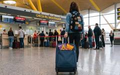 El negocio del viajero: dulces y snacks ante un canal de más de 4.000 puntos de venta