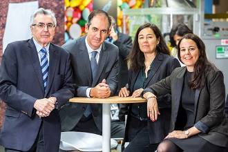 Carlos Aguilar, Eduardo de Pineda, Claudia Aguilar y Carlota Aguilar