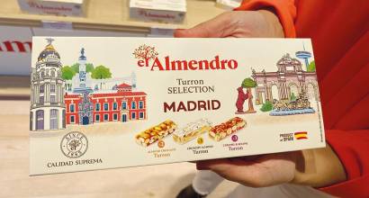 El Almendro refuerza su campaña navideña con una pop-up en Madrid