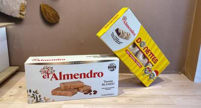 El Almendro refuerza su campaña navideña con una pop-up en Madrid