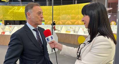 Toni Valls es entrevistado por Lola Fernández Paniagua, directora de Dulces Noticias