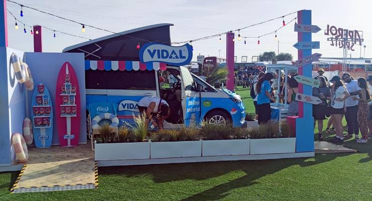 Vidal Golosinas debuta en Mad Cool con una camper, sorteos y golosinas gratis
