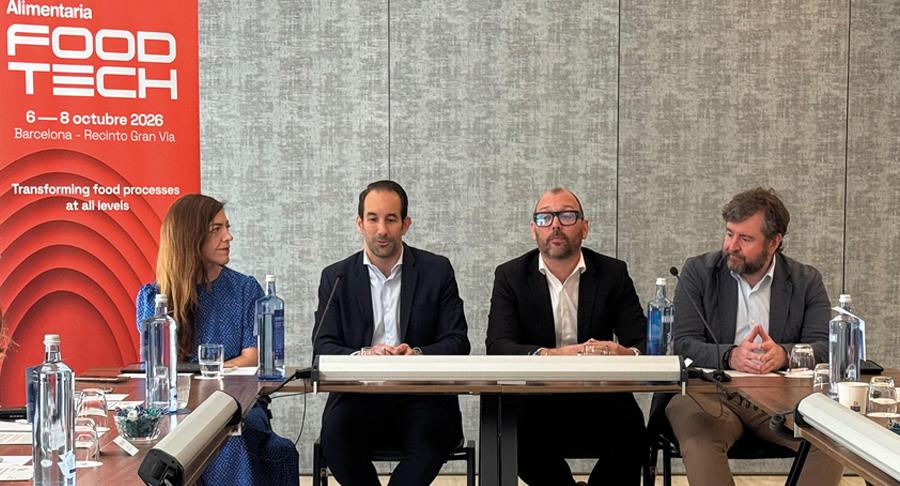 María Jesús Abellán, Ricardo Márquez, Albert Puxán y Eduardo Cotillas durante la presentación