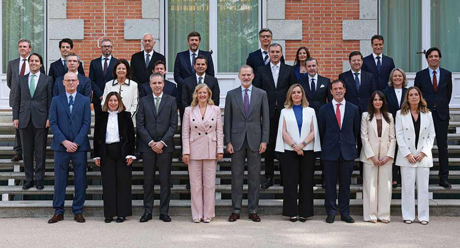 S.M. el Rey recibe a la Junta Directiva de Anged para analizar el impacto social del sector retail