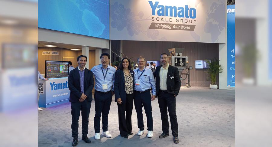 Luciano Aguilar, en el stand de su representada Yamato