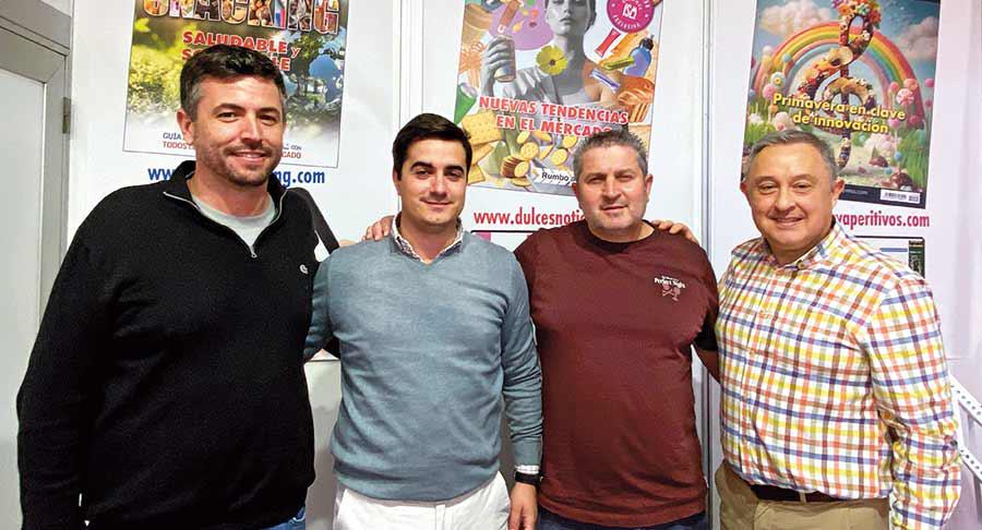 José Luis Blanco, de Disblamor; Alejandro Jurado, de Jujuca Sanlucar; Jorge González, de Mundo Confetti, y Juan Luis Rico, de Golosal