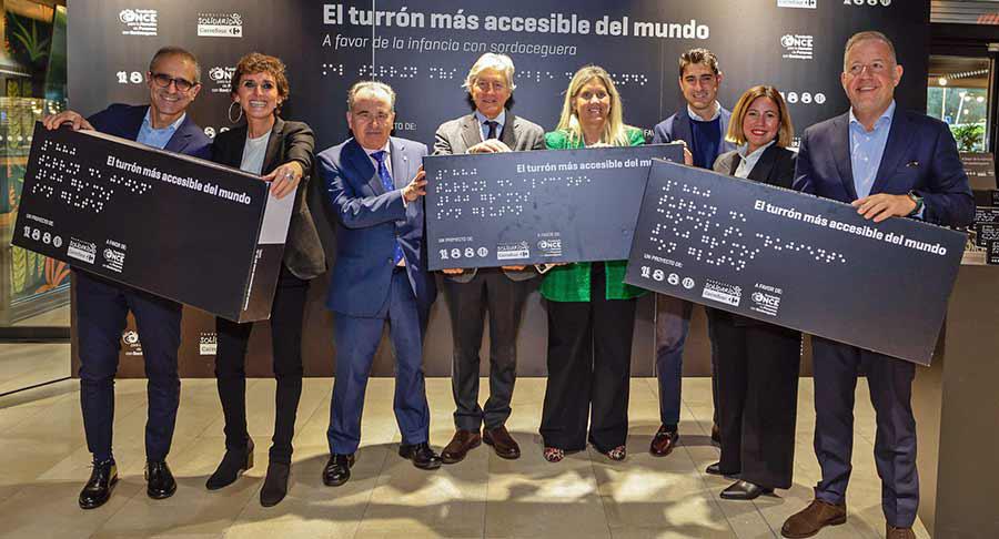 1880 participa en la iniciativa ‘El Turrón Más Accesible Del Mundo’ con Carrefour y Foaps