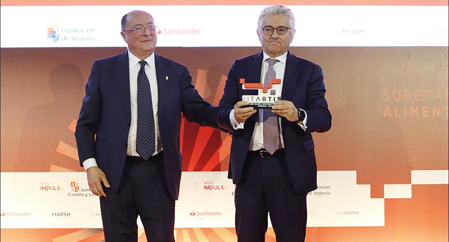 Vitartis reconoce la trayectoria de José María Bonmatí con su primer galardón