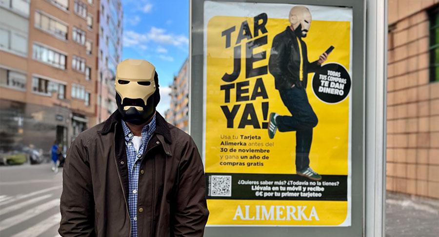 Alimerka ficha al influencer Alexsinos para incentivar el uso de su tarjeta de cliente