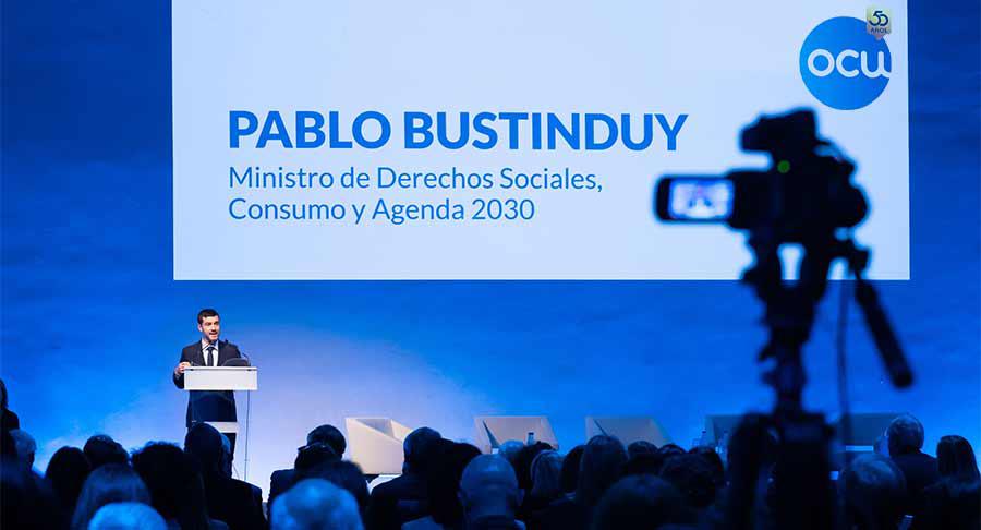 La OCU celebra medio siglo al servicio de los consumidores con la presencia del ministro Bustinduy