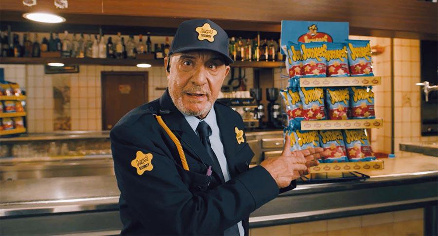 Jumpers ficha a El Dioni y regalará alarmas a bares para proteger sus snacks